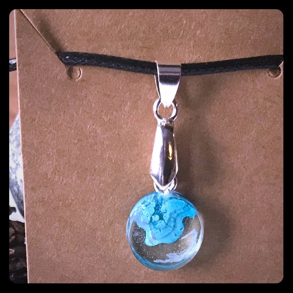 Tiny island 3D Resin Pendant - Picture 1 of 2